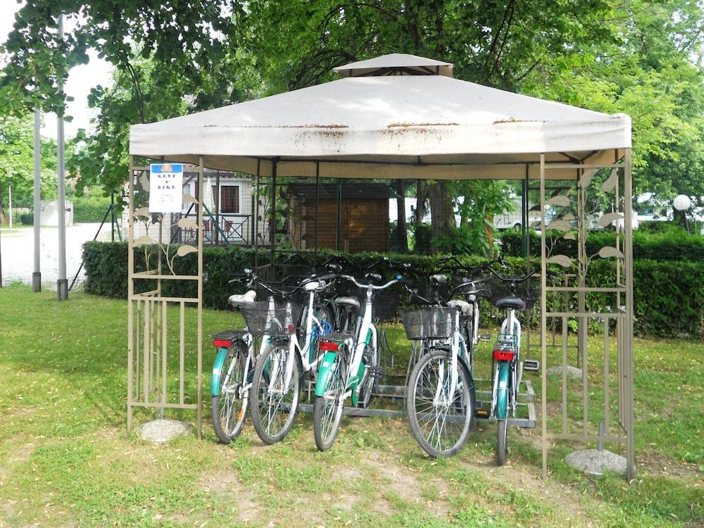 Ljubljana Resort Hotel & Camping Exterior photo