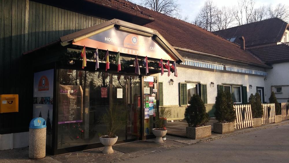 Ljubljana Resort Hotel & Camping Exterior photo