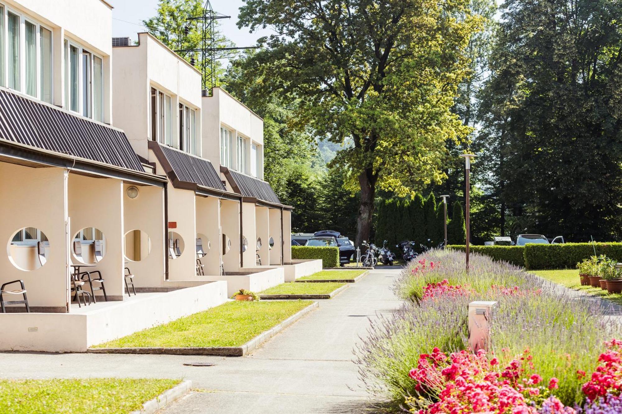 Ljubljana Resort Hotel & Camping Exterior photo